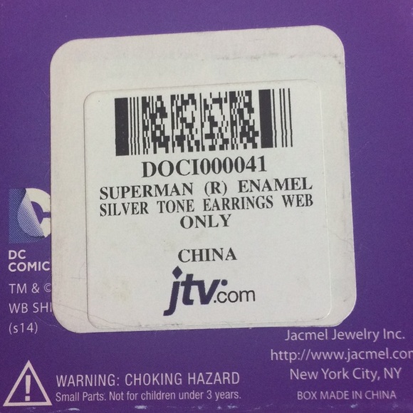 ⭐️ Super Girl Earrings Silver Platted, DC “ Girls Rule “Fine Jewerly Collection” - Picture 4 of 6